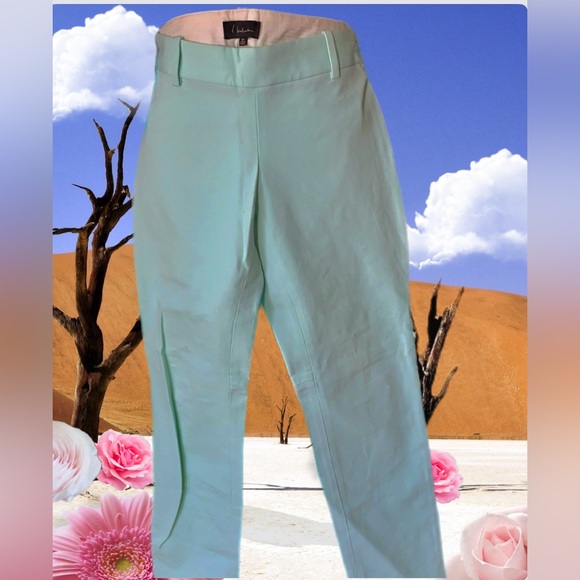 Pants size m capris pre-owned with free tank top open back  +free necklace - Picture 7 of 15